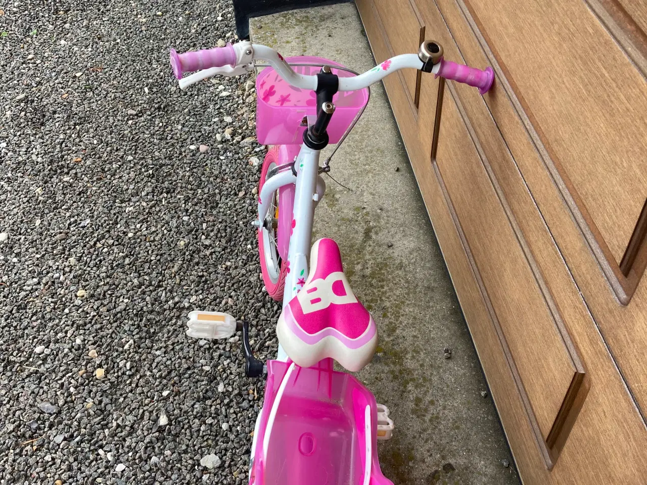 Billede 2 - 14” cykel med cykelkurv, ringklokke og dukkesæde