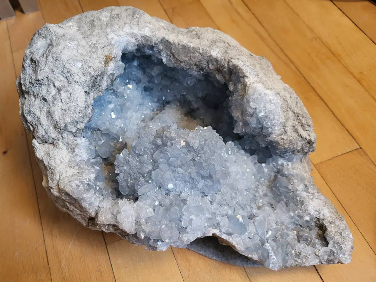 Billede 2 - KUN 1499 kr for 8,4 kg CELESTIT GEODE