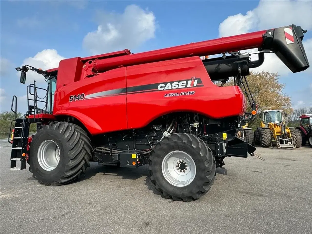 Billede 4 - Case IH Axial Flow 5140 KUN 350 TIMER! MED 22 FODS VARIO SKÆREBORD!