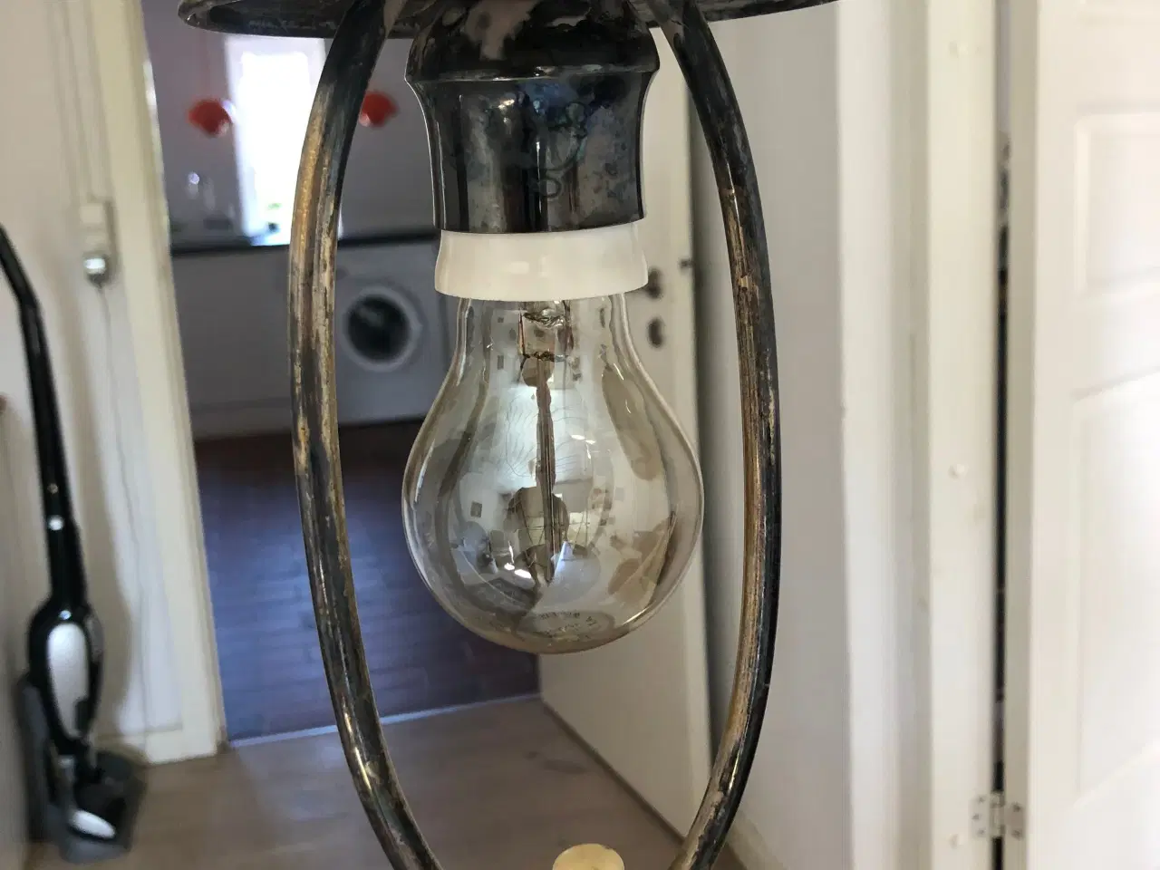 Billede 3 - Gamle B&G lampe med sølv beslag