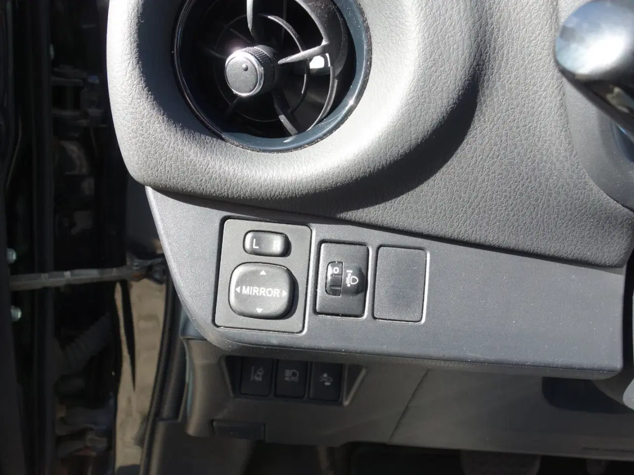 Billede 5 - Toyota Yaris 1,5 Hybrid CHIC e-CVT Van