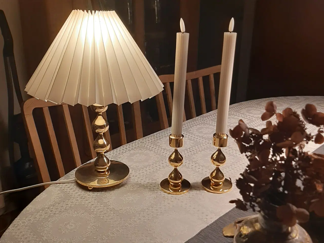 Billede 1 - Asmussen 4 dråbe bordlampe + lysestager