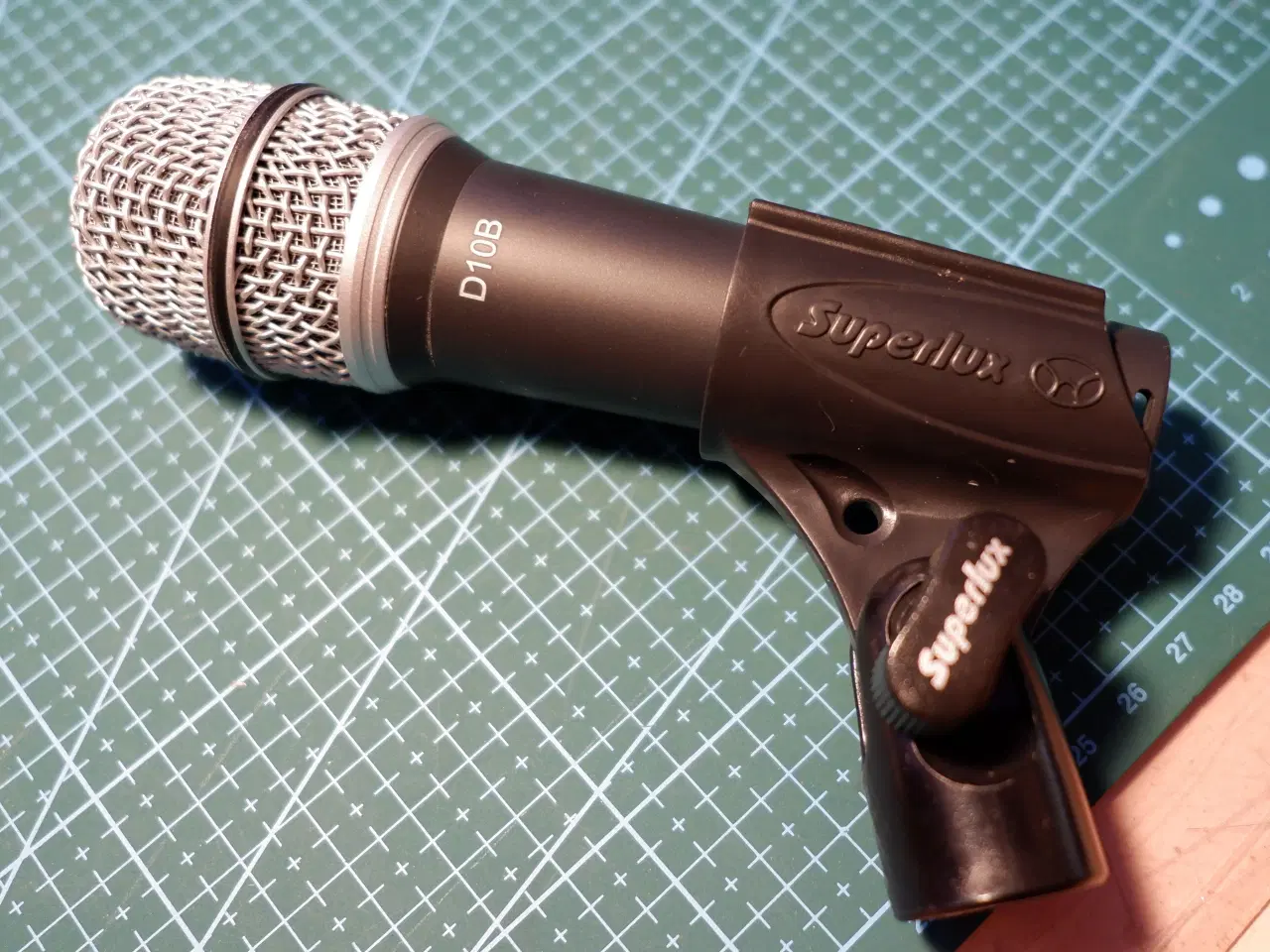 Billede 2 - Mikrofoner.  Sennheiser e825s  300,- kr.  M.m.