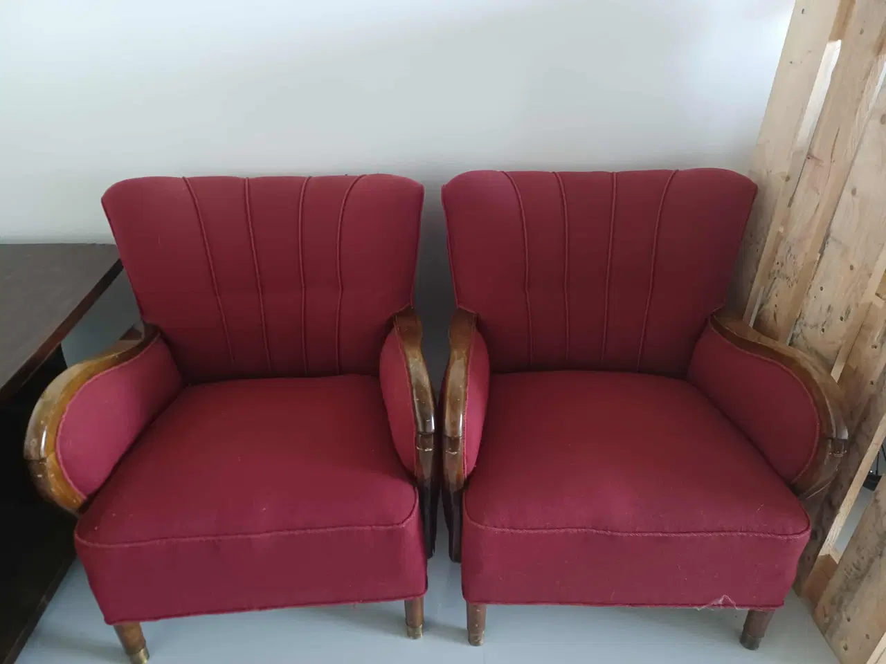 Billede 7 - Sofagruppe med bord i rødt stof