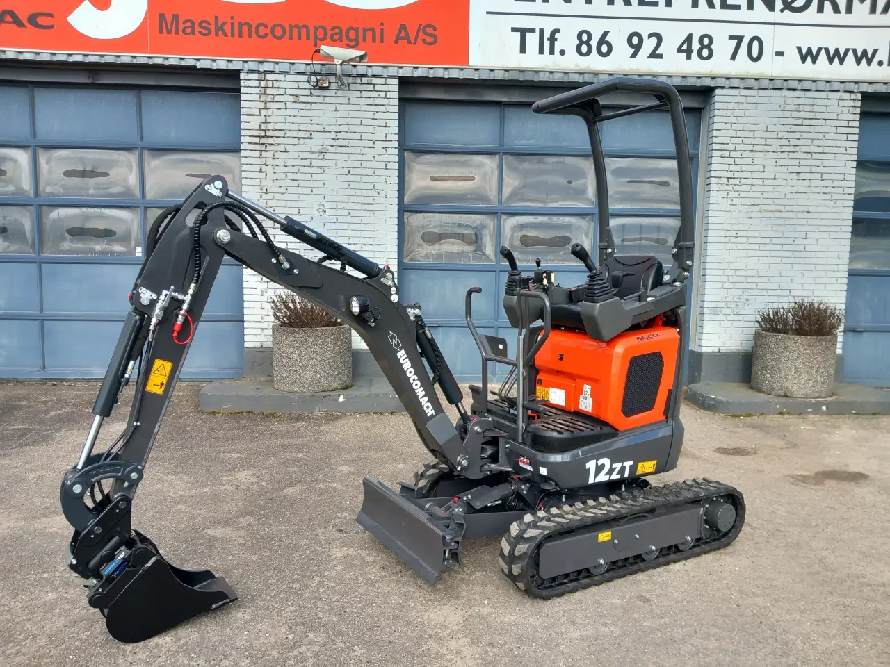 Billede 2 - Eurocomach 12Zt minigraver - Compacttilt