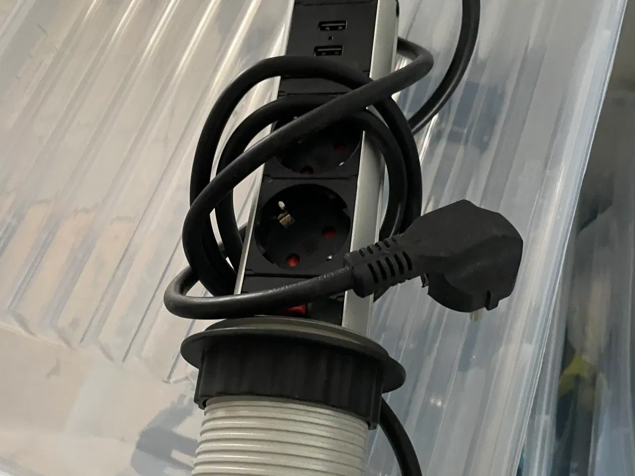 Billede 1 - Isabella Stik Dåse til Camping Skabe