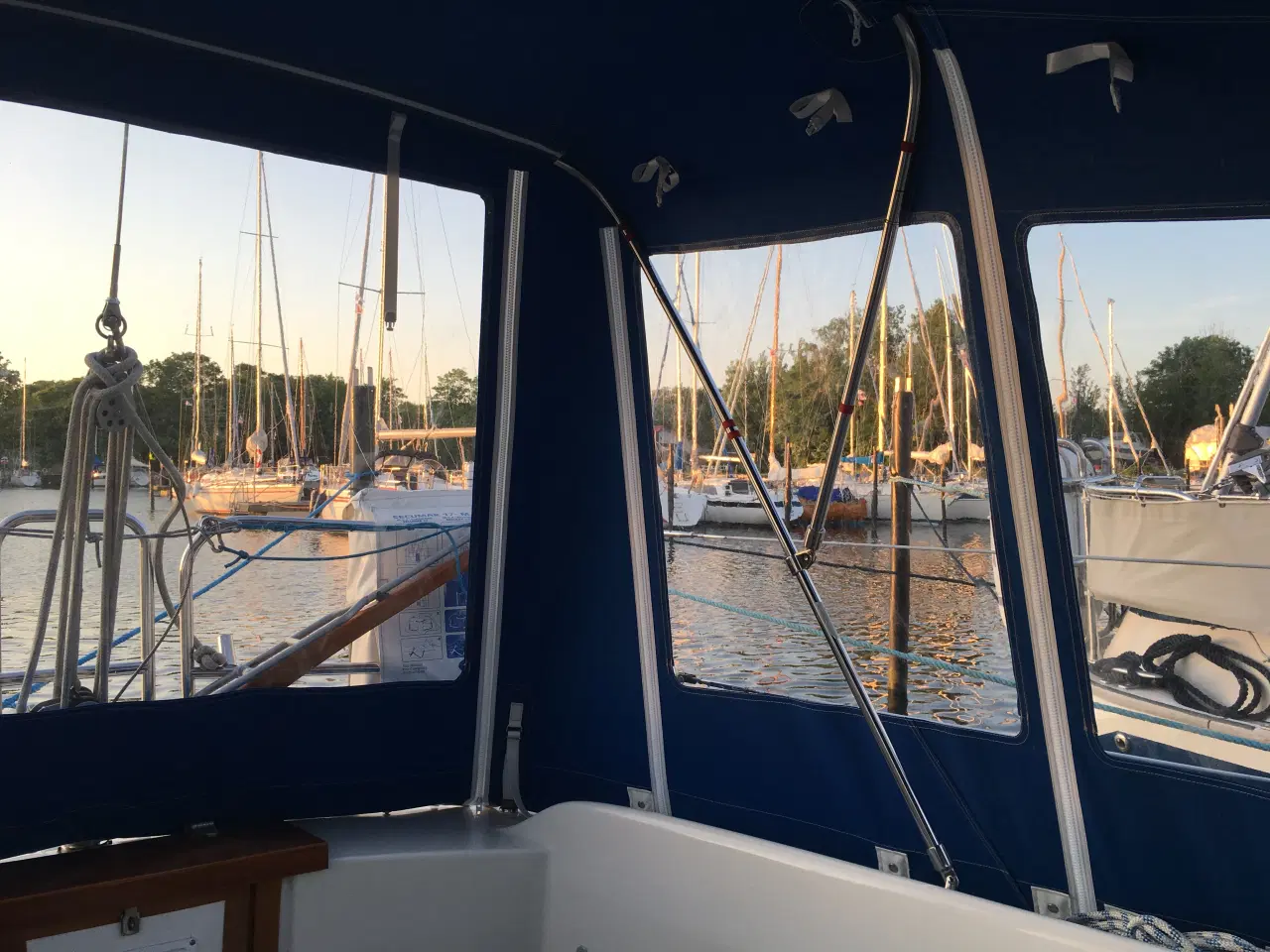 Billede 15 - Velsejlende Omega 34 sælges