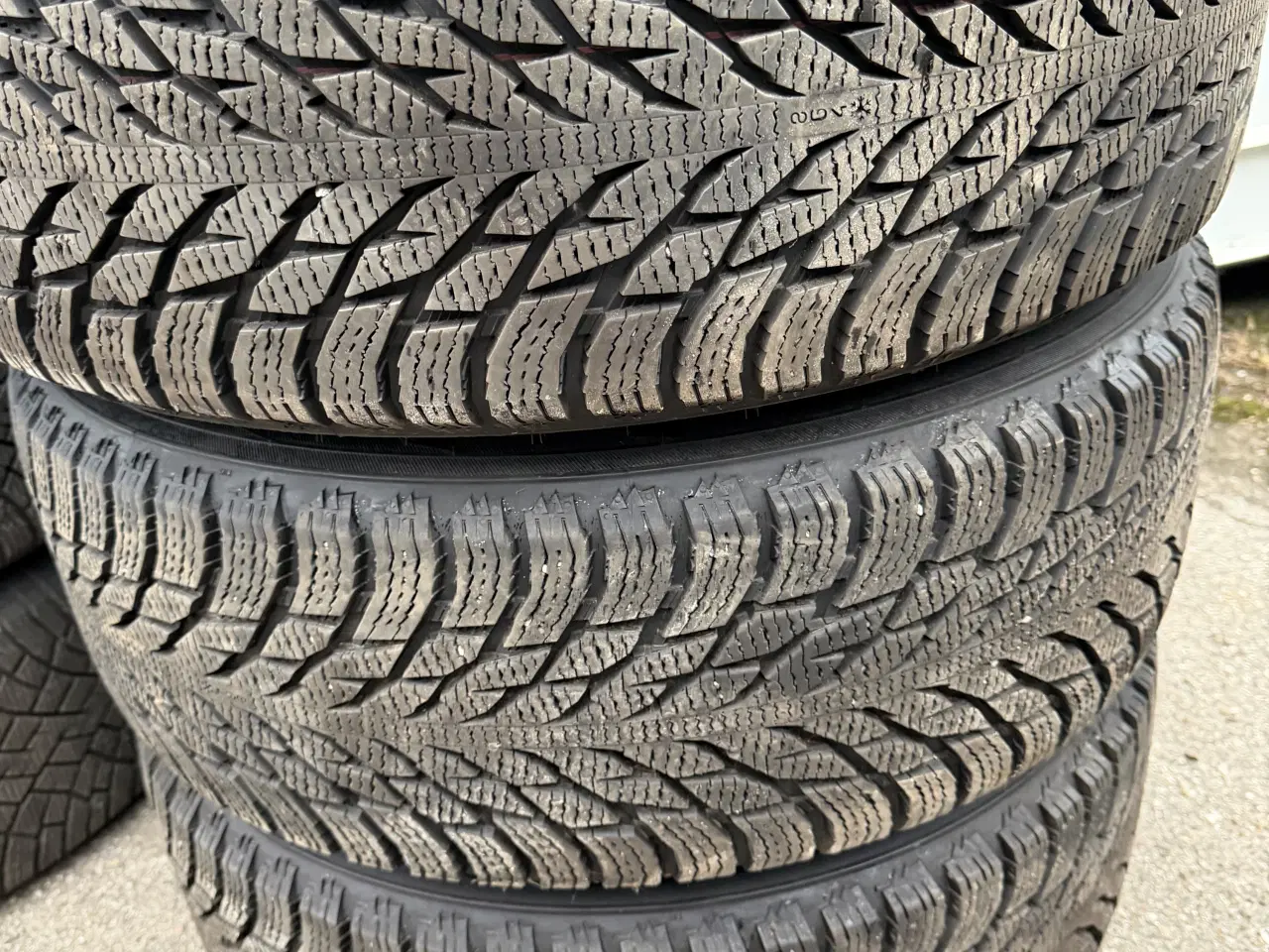 Billede 2 - Mercedes fælge med vinterdæk SUV 18 med tpms til