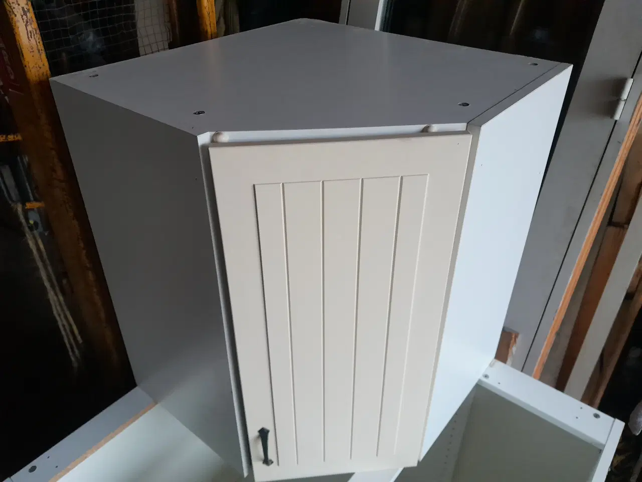 Billede 4 - Ikea  hjørneskabe 1 under  og 1 overskab