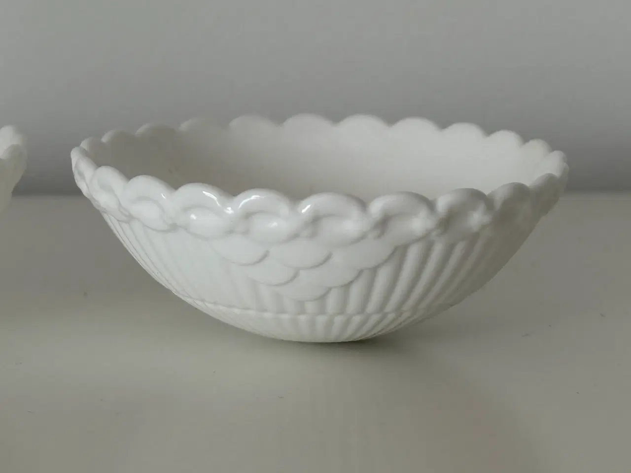 Billede 4 - Royal Copenhagen porcelænsskåle til adventsstage.
