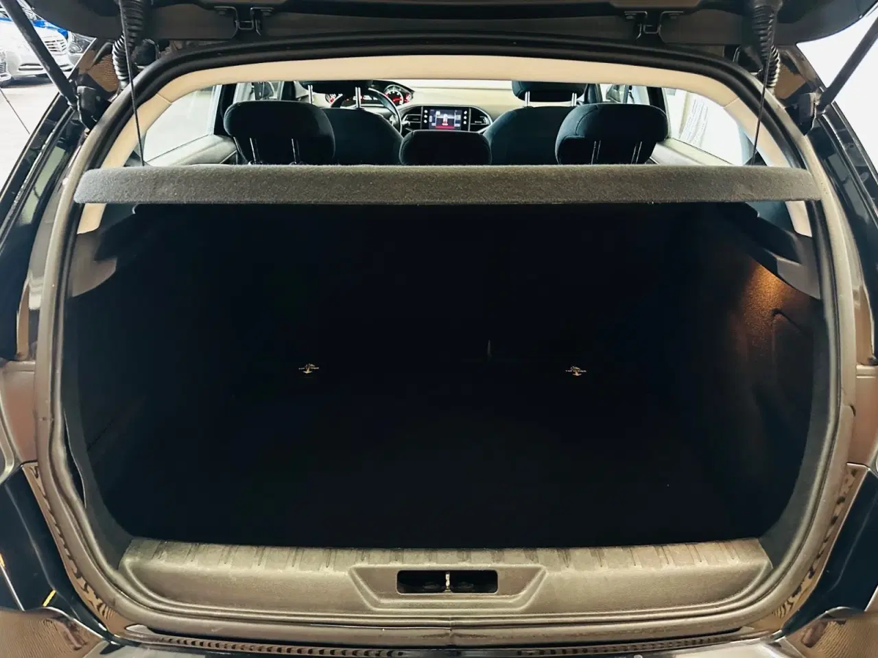 Billede 15 - Peugeot 308 1,6 BlueHDi 120 Active