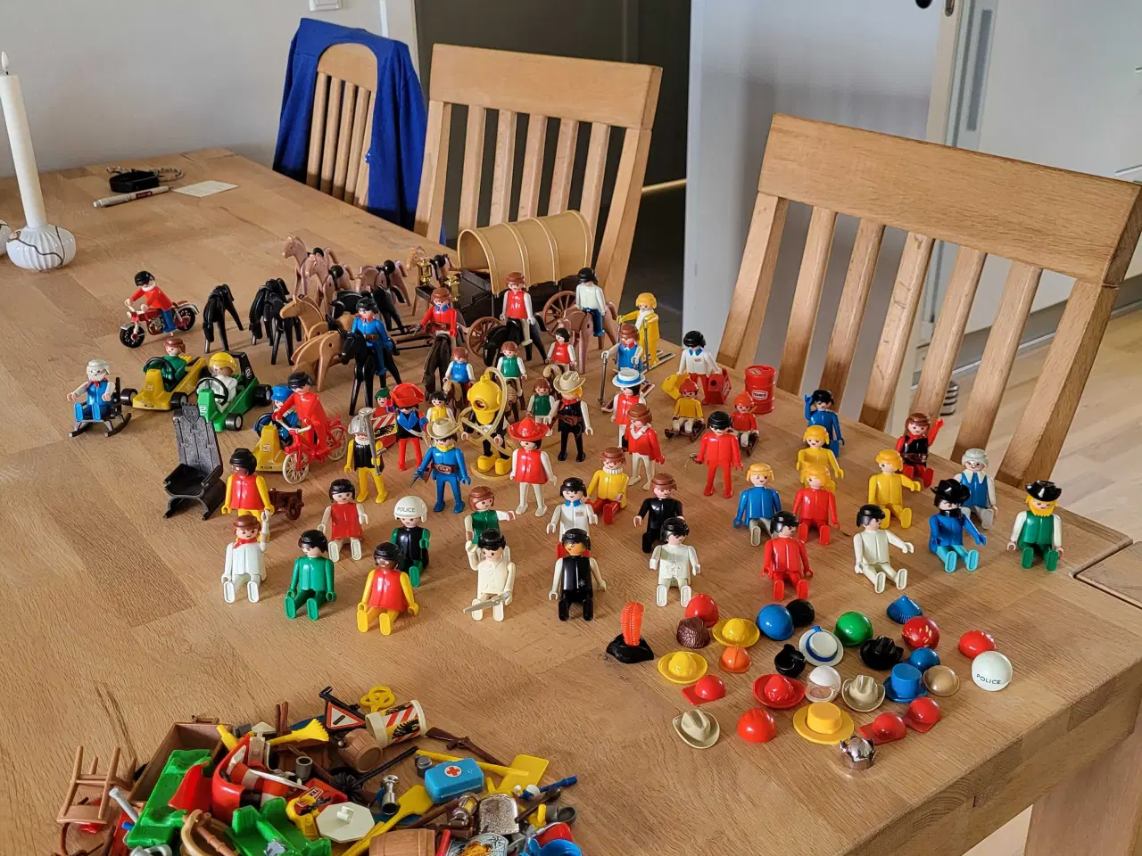 Billede 1 - Play mobil figurer og vogne 