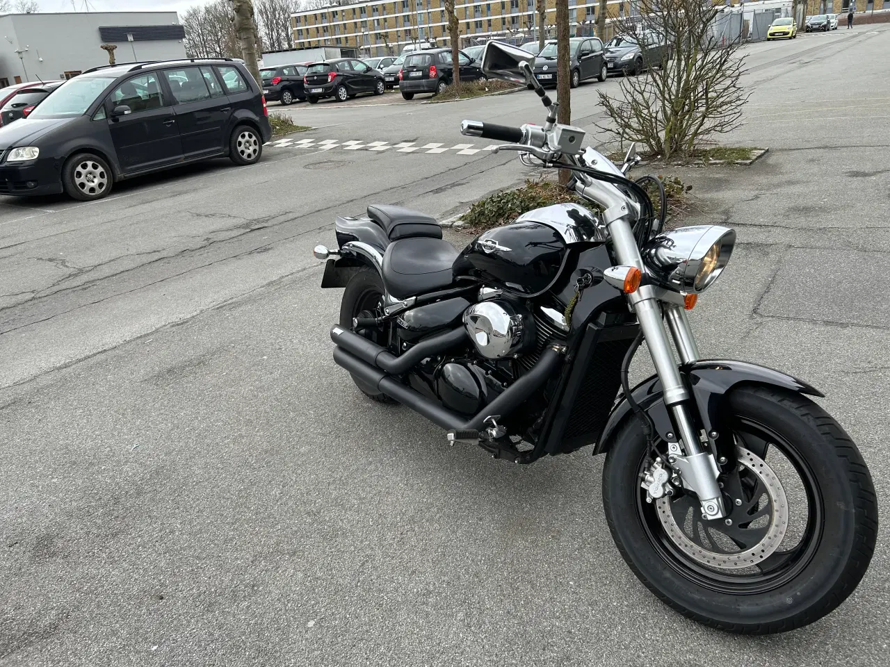 Billede 1 - Suzuki Intruder VZ800