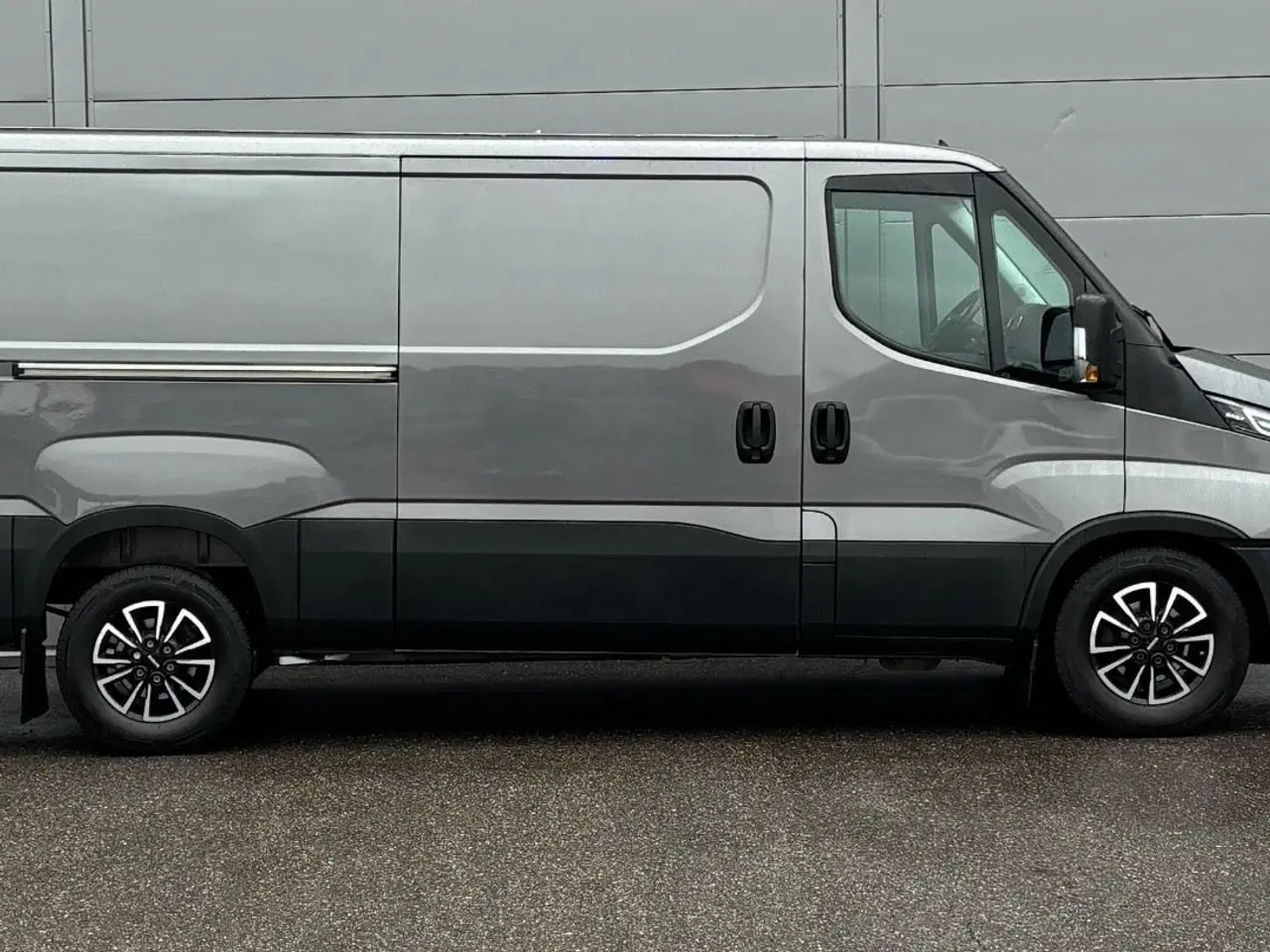 Billede 9 - Iveco Daily 3,0 35S21 9m³ Van AG8