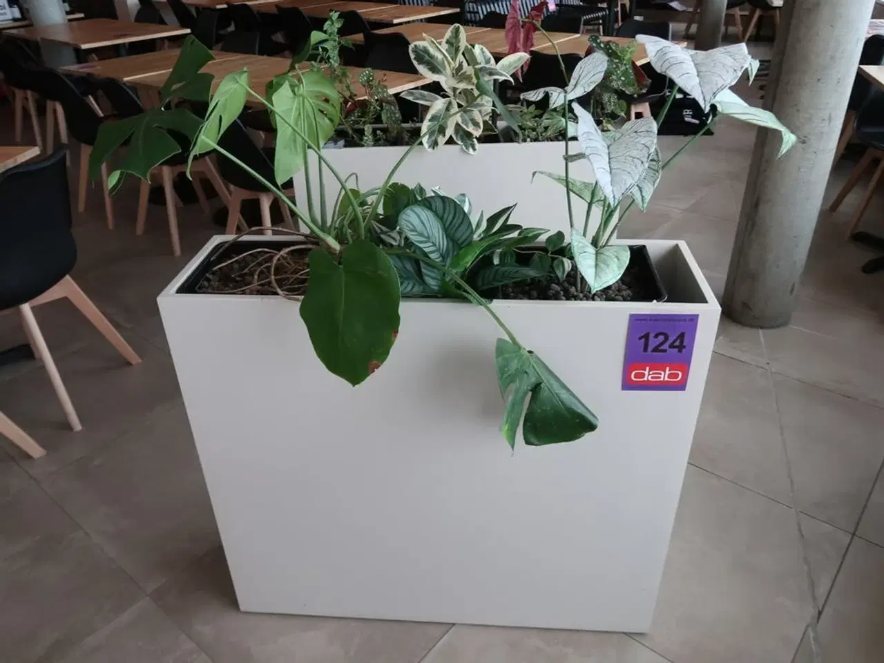 Billede 1 - Plantekasse på hjul