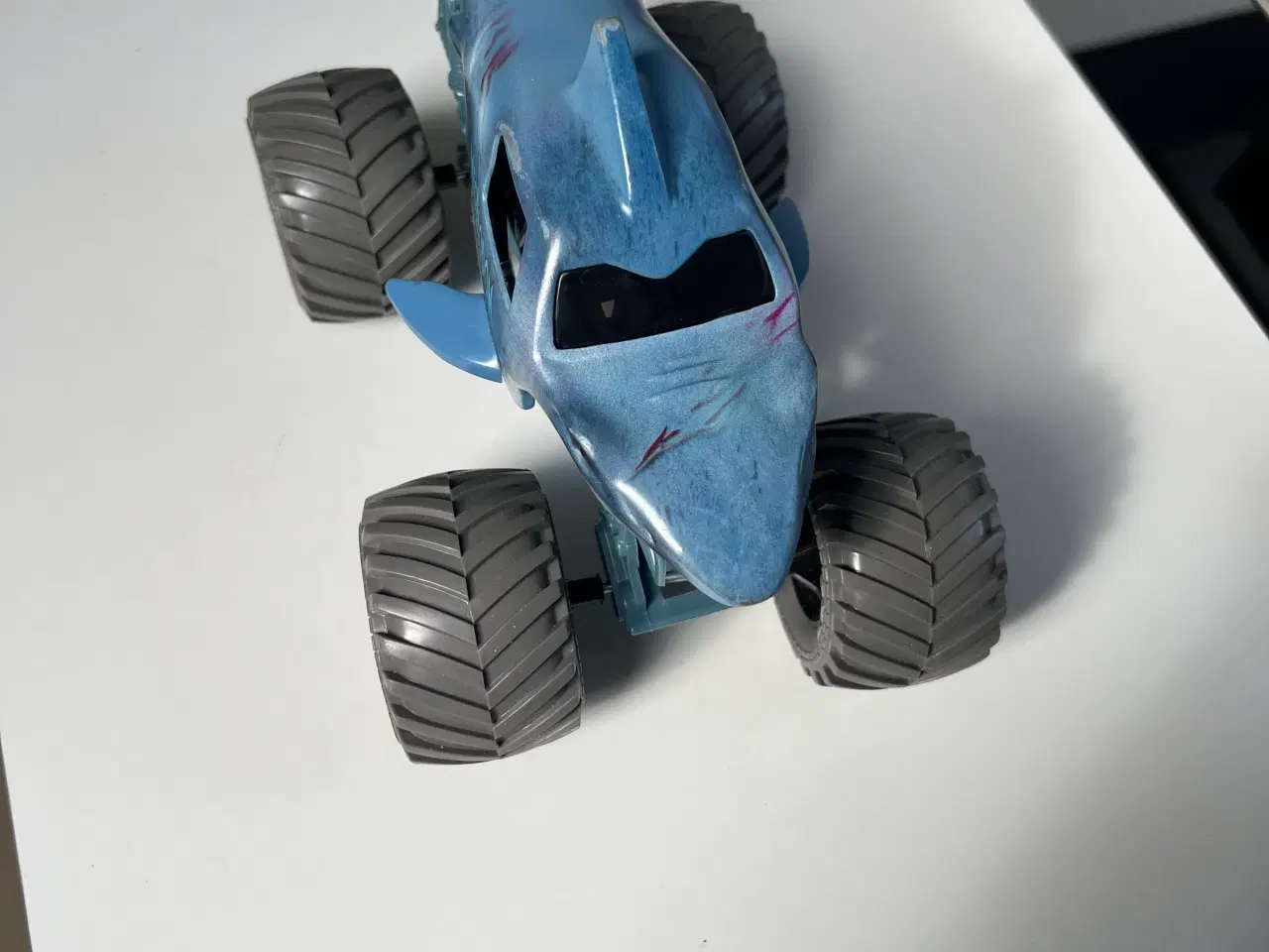 Billede 1 - Monstertruck haj bil