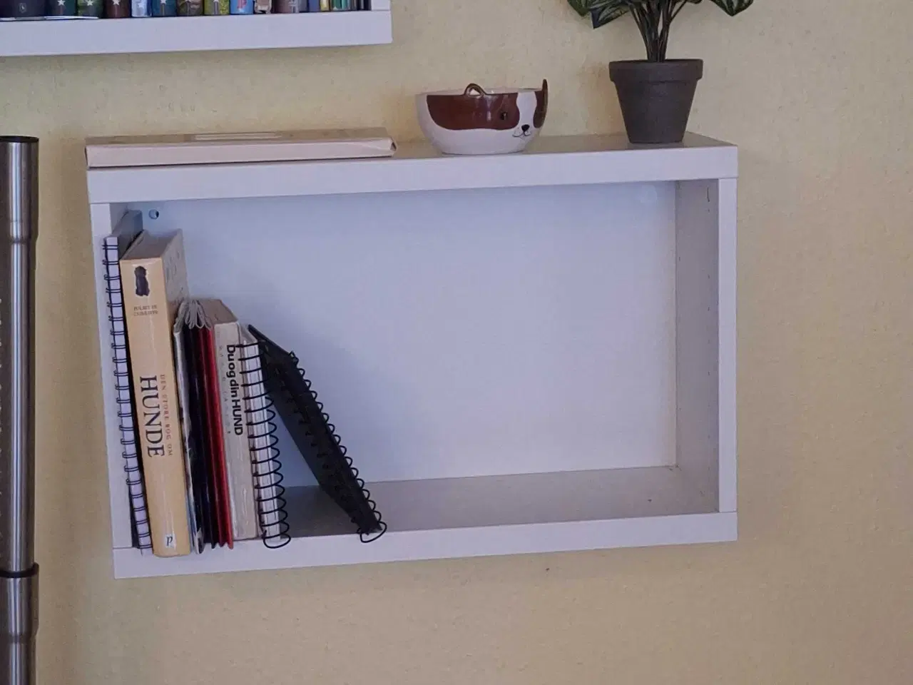 Billede 6 - Hylde tre