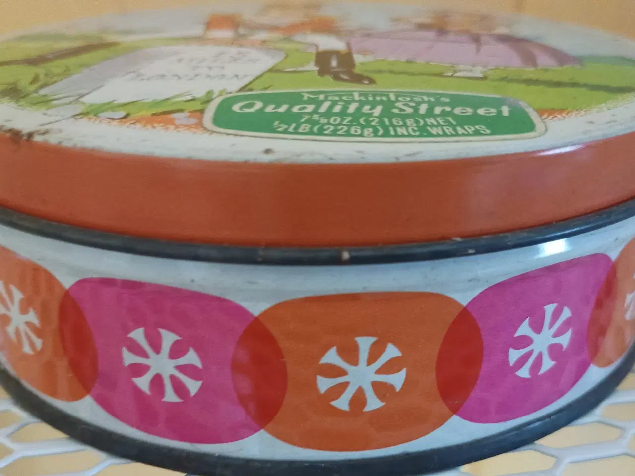 Billede 4 - Macintosh Quality Street dåse.