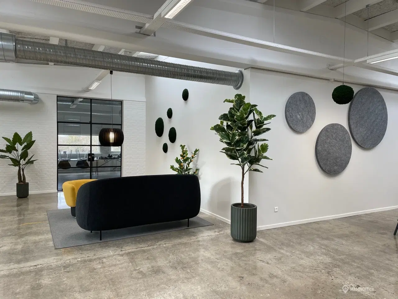 Billede 9 - Dejlig lyst kontor i unikke omgivelser.