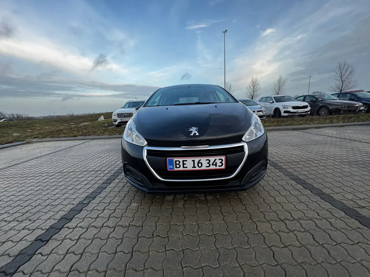 Billede 3 - Peugeot 208 2016 — meget lab afgift 