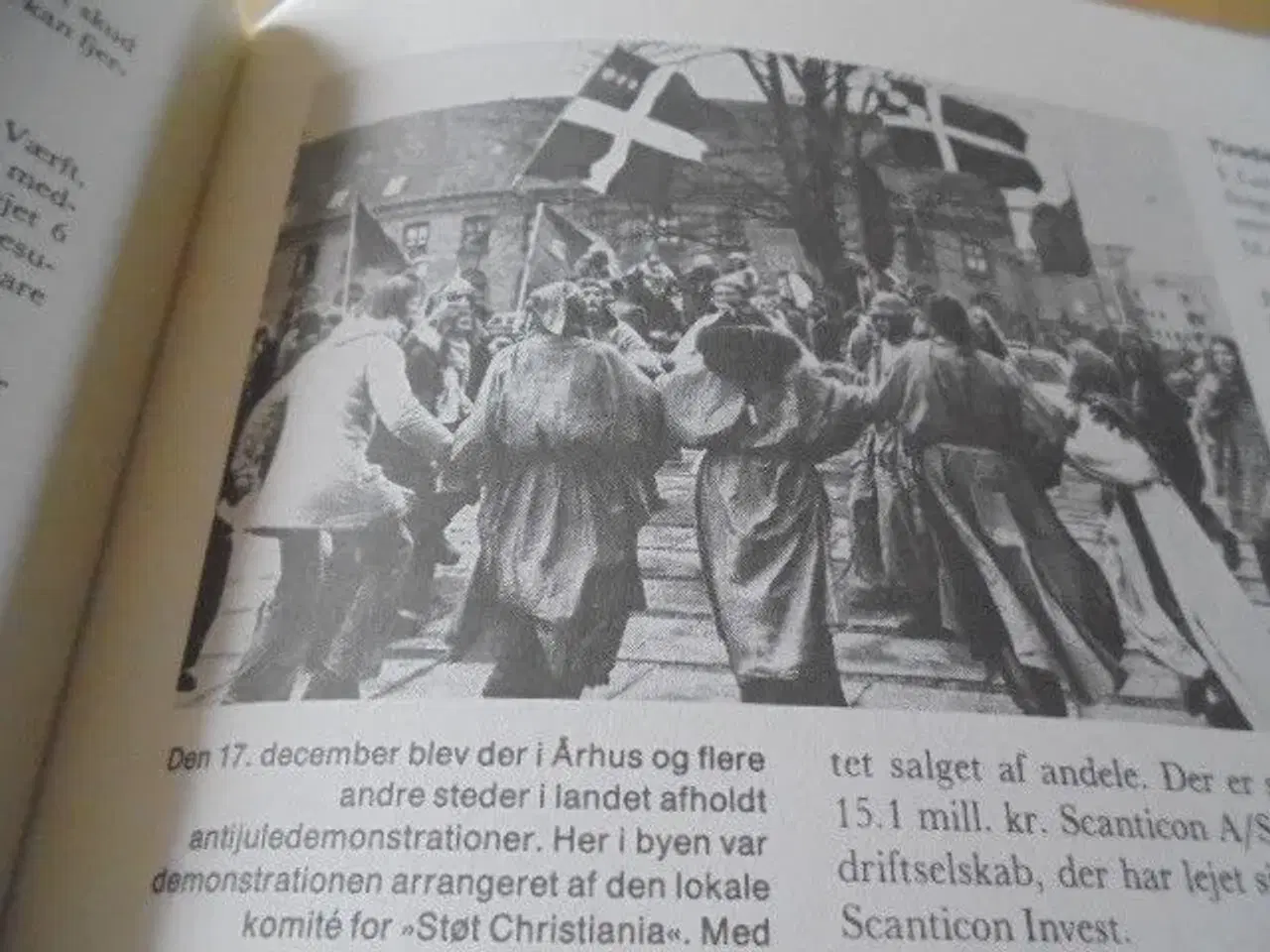 Billede 4 - Århus-årbog 1977-se fotos og omtale 