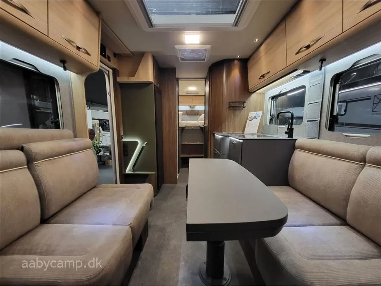 Billede 8 - 2025 - Euramobil Profila T726 EF   Luksus Delintegreret Camper på Mercedes 4500 kg, 170 HK