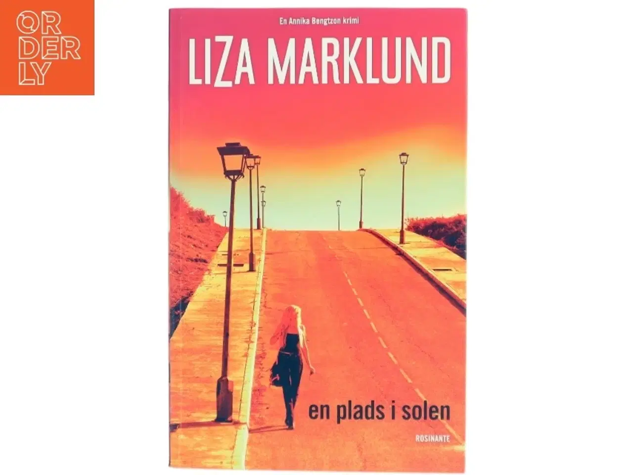 Billede 1 - En Plads I Solen af Liza Marklund (Bog)