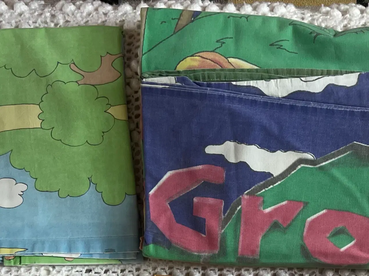 Billede 1 - Sengetøj til børn med Bamse, Kylling og Groksmotiv