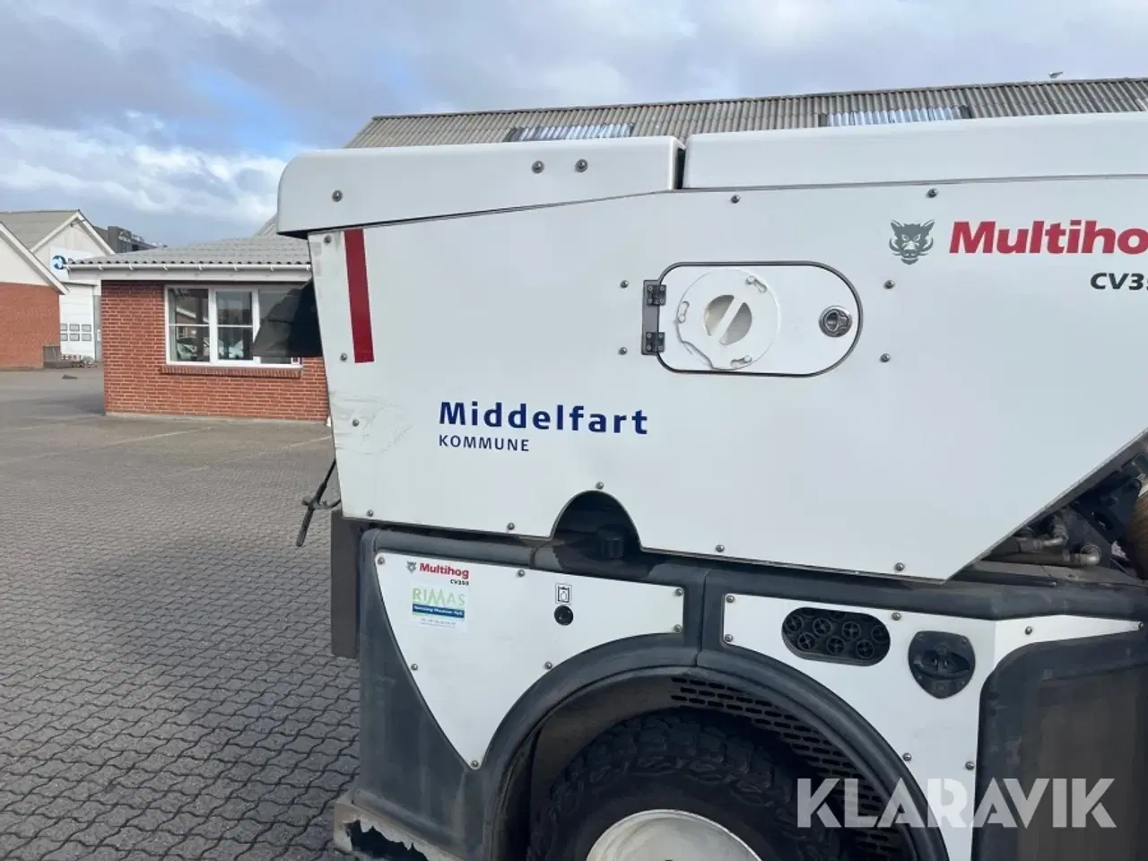 Billede 12 - Fejemaskine Multihog CV350