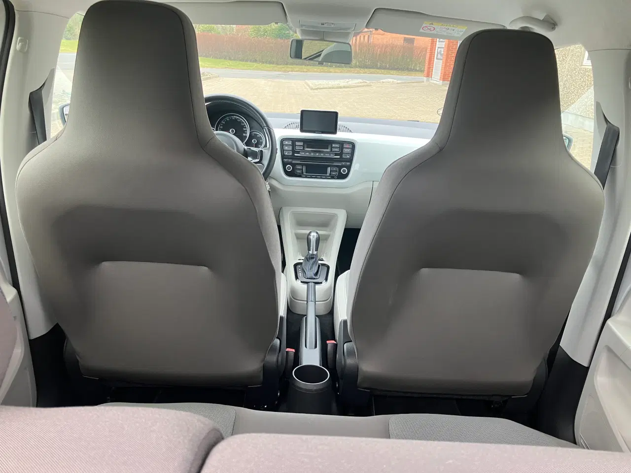 Billede 14 - VW E-UP  km 34000