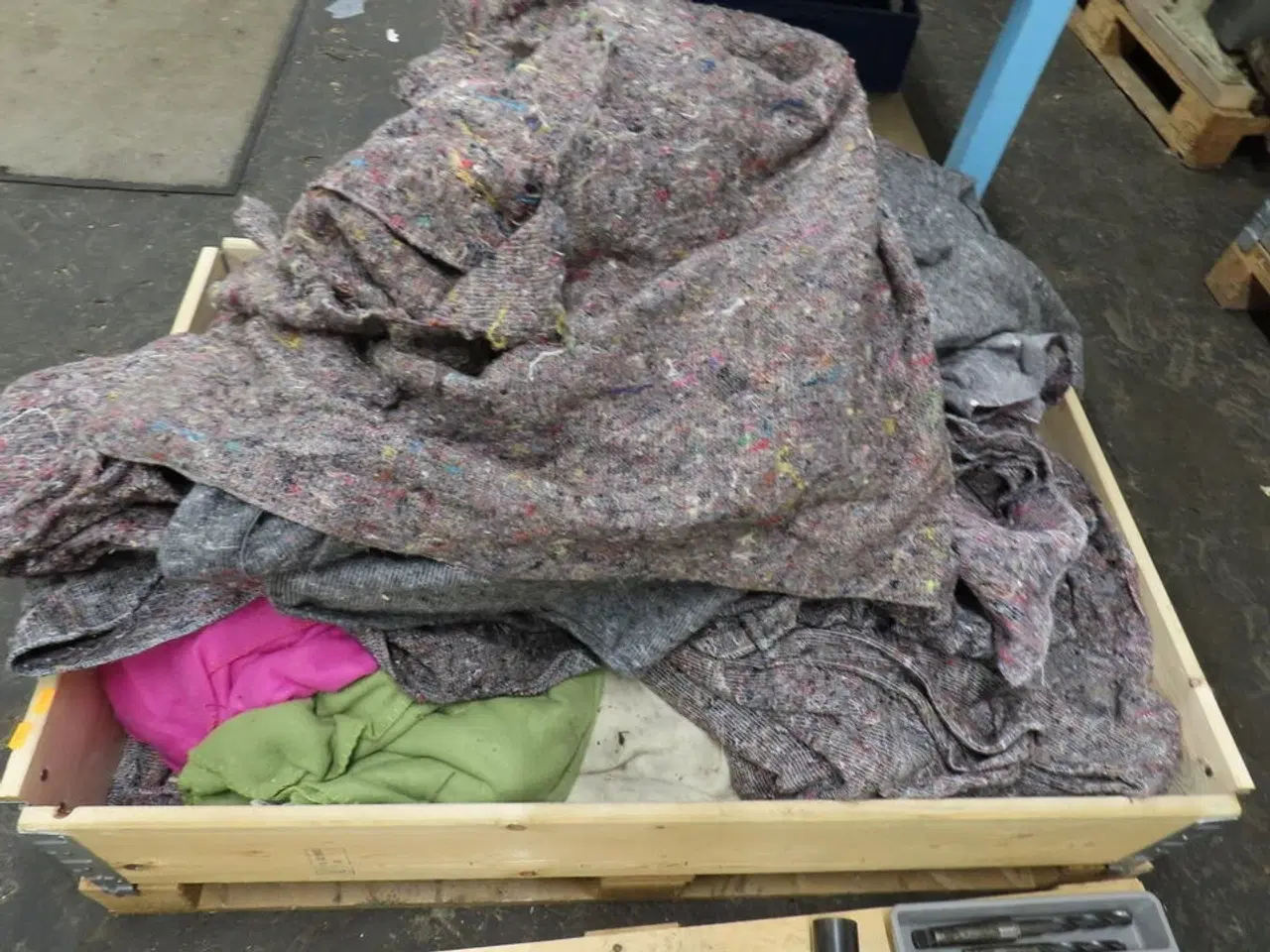 Billede 2 - Div. tæpper