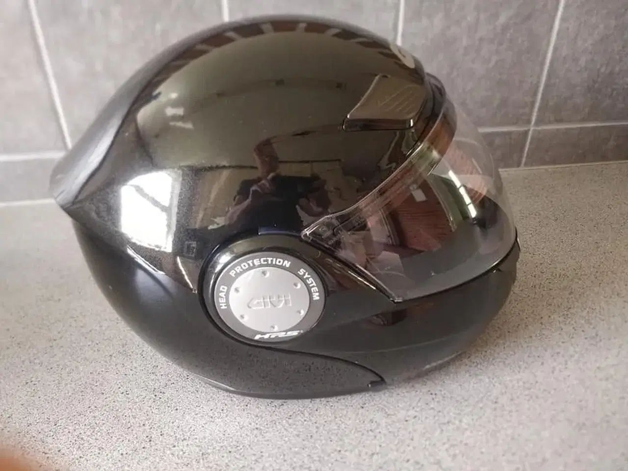 Billede 1 - Styrthjelm