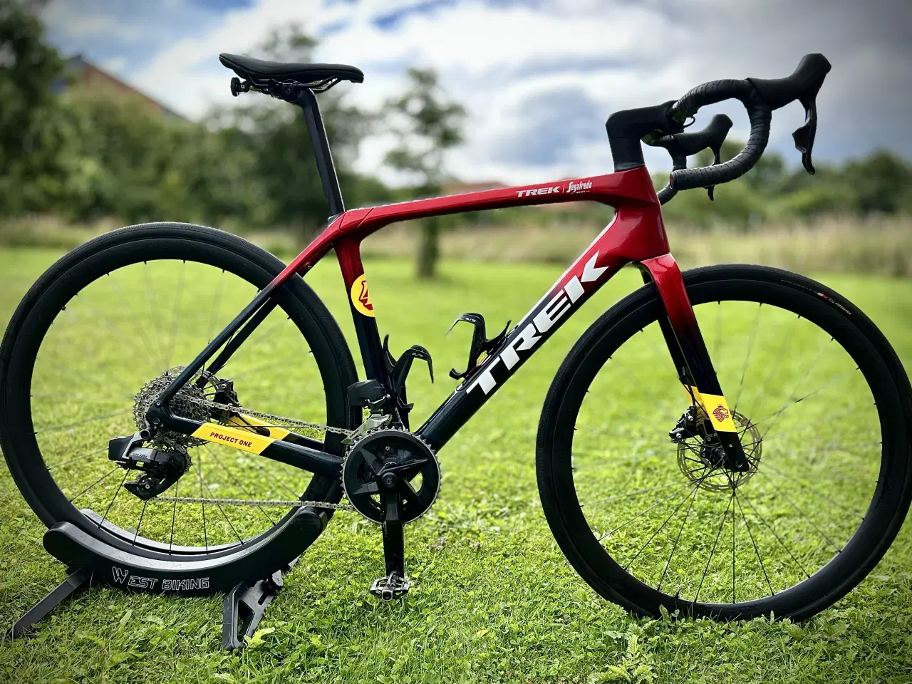 Billede 2 - Trek Domane SLR 6 Gen 4 eTap – Landevej & Gravel i