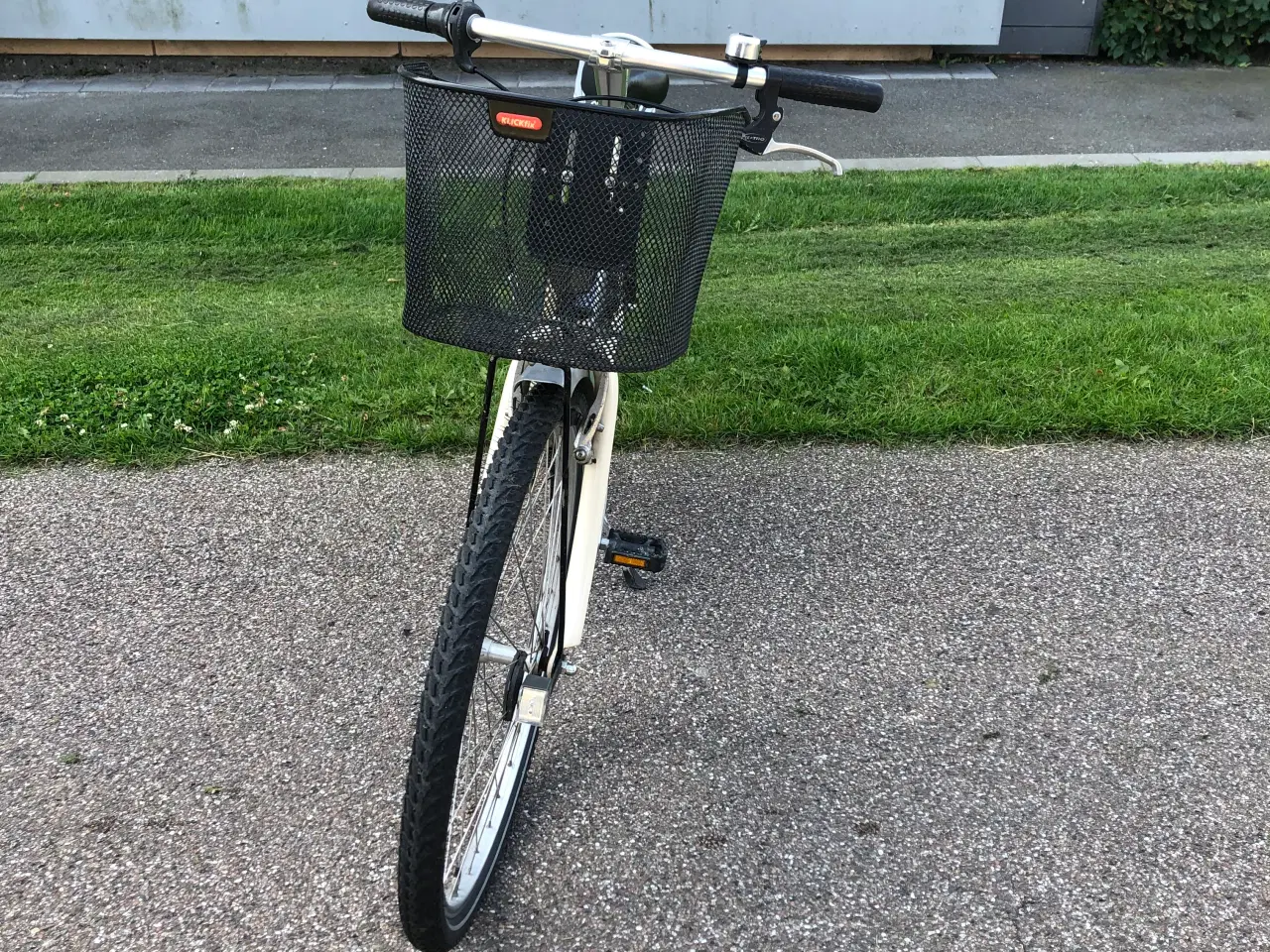 Billede 3 - Pigecykel med 3 gear