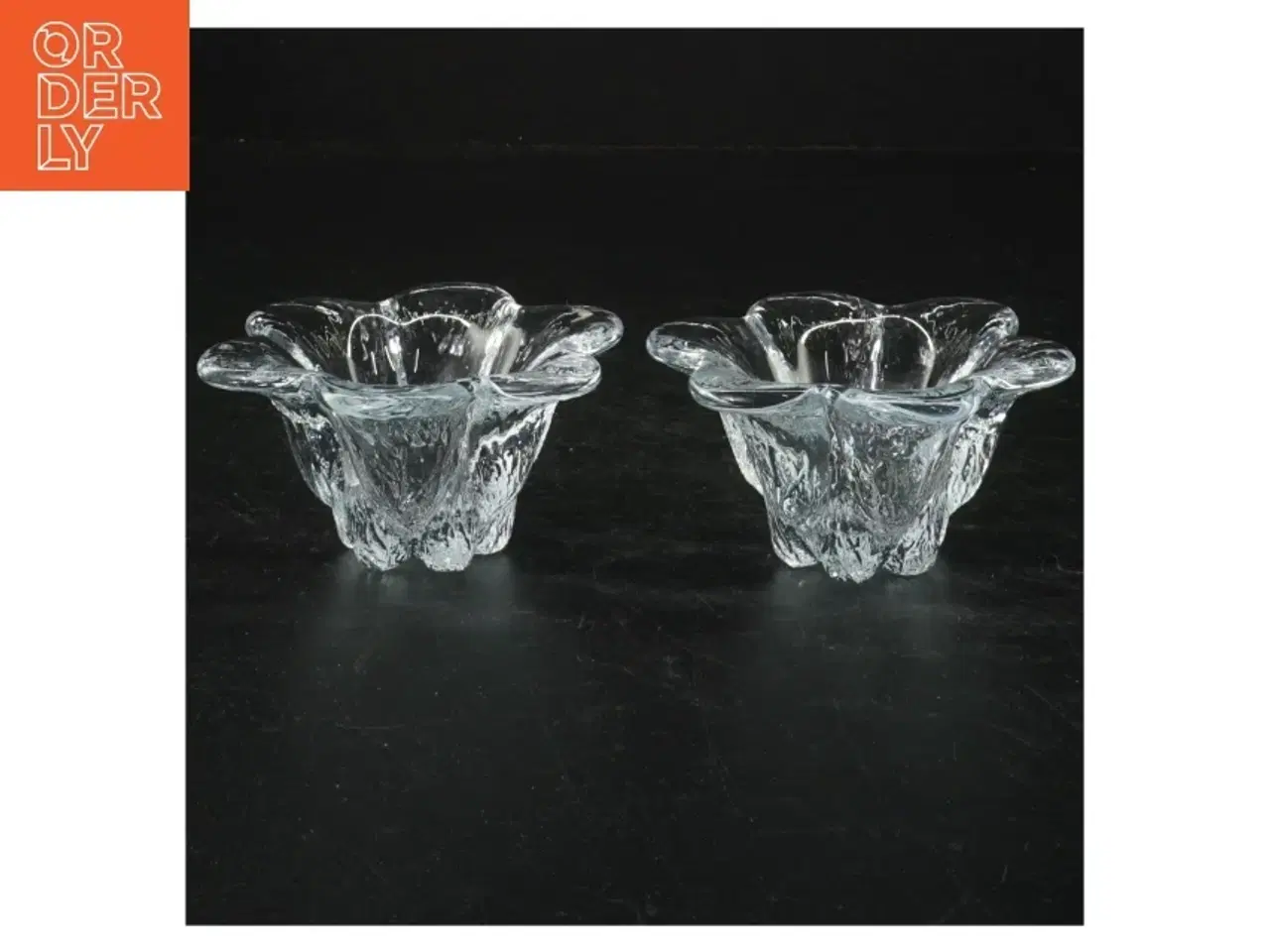 Billede 1 - Glasblomst skåle (str. H. 5 cm. ø. 9,5 cm)