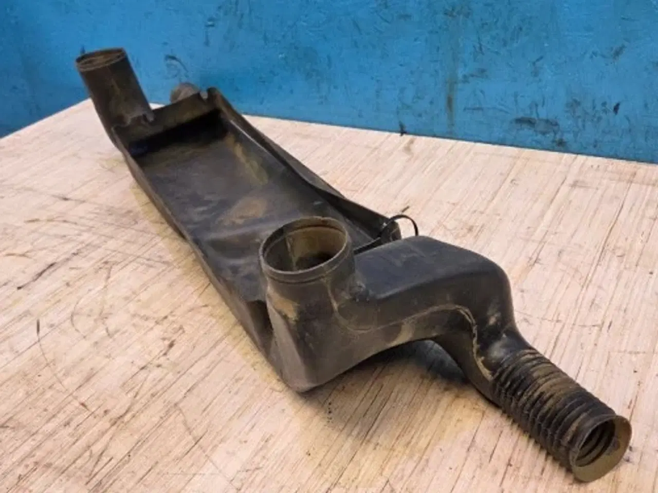 Billede 3 - Case 844XL Luftkanal 3233567R1