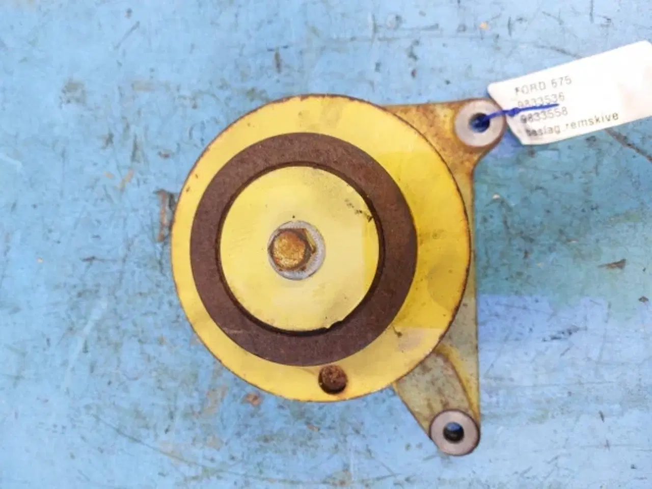 Billede 9 - Ford 675 Beslag Remskive 9833536