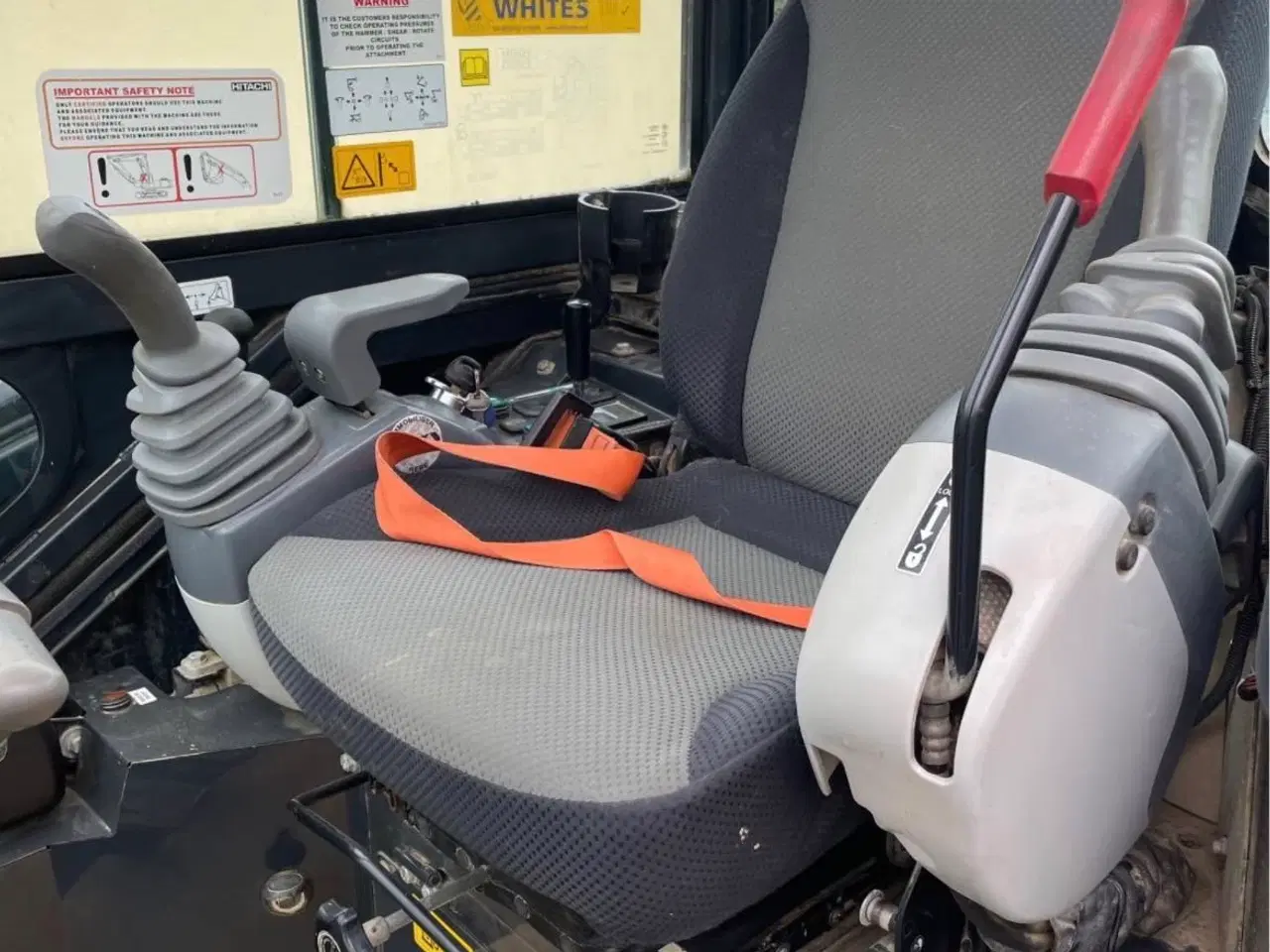 Billede 3 - HITACHI minigraver hurtig handel