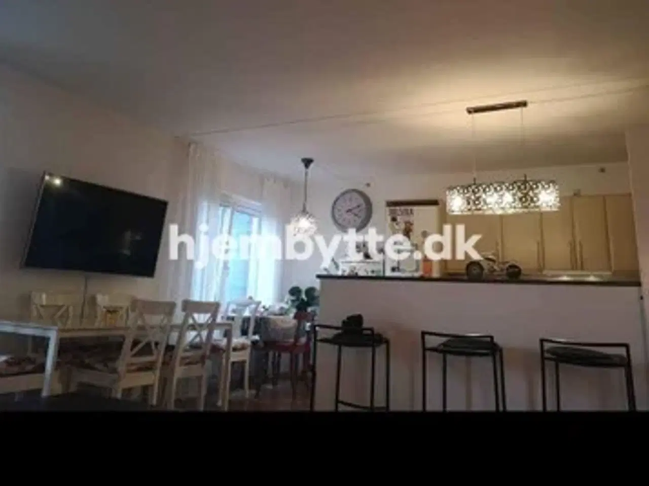 Billede 1 - Hjembytte - Bymuren