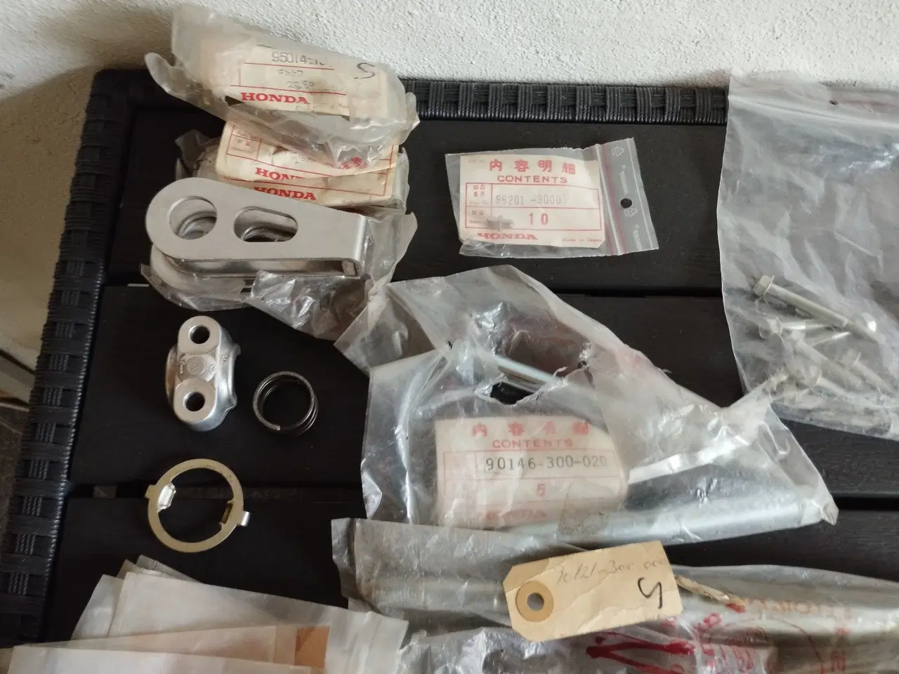 Billede 1 -  Nye reservedele m.v. Honda M.C (8)     ( Se %)
