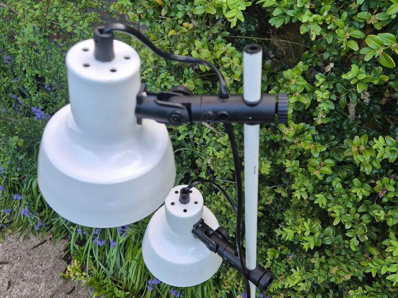 Billede 4 - Hvid klassisk gulvlampe fra E. S. Horn