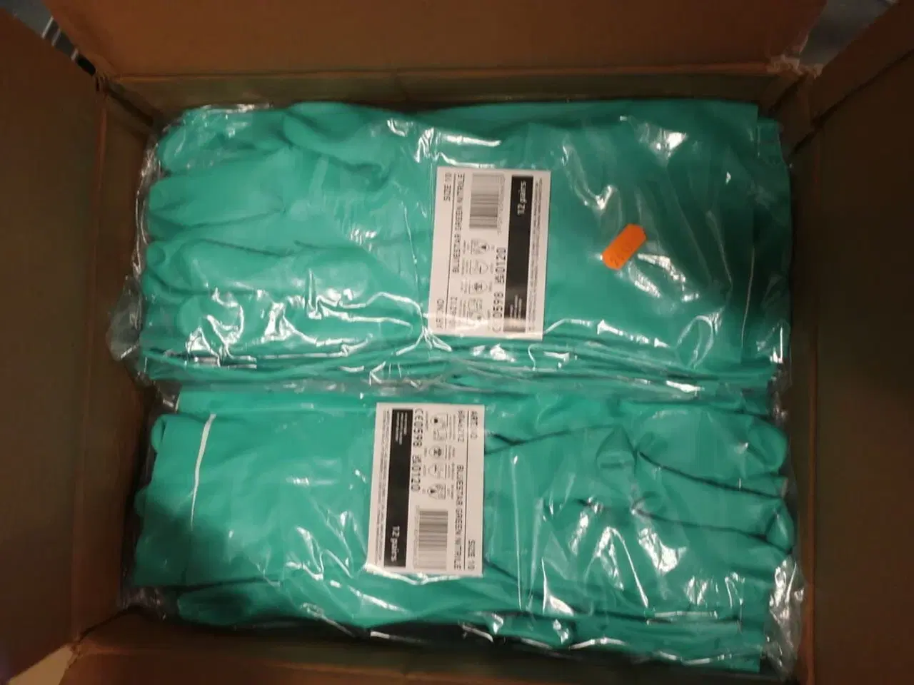 Billede 18 - Arbejdshandsker m.v. (se billeder)