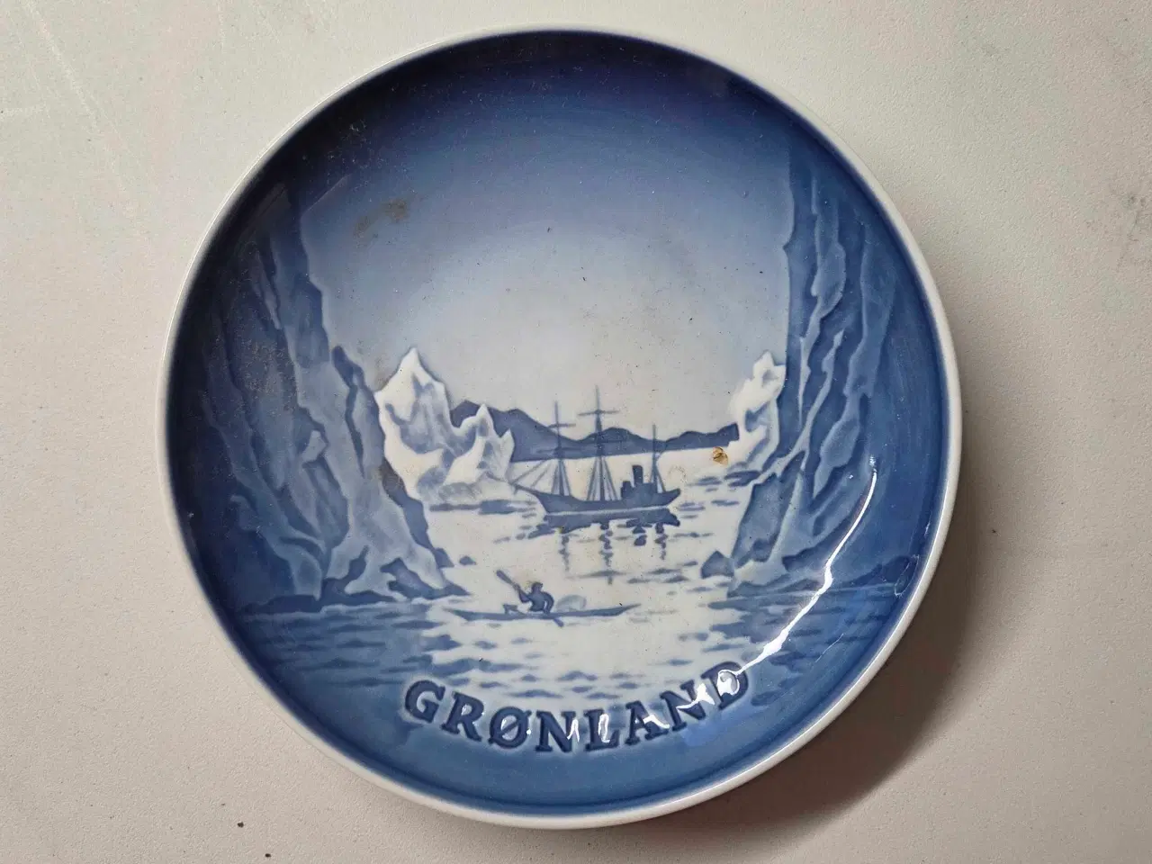 Billede 1 - Royal Copenhagen juleplatter