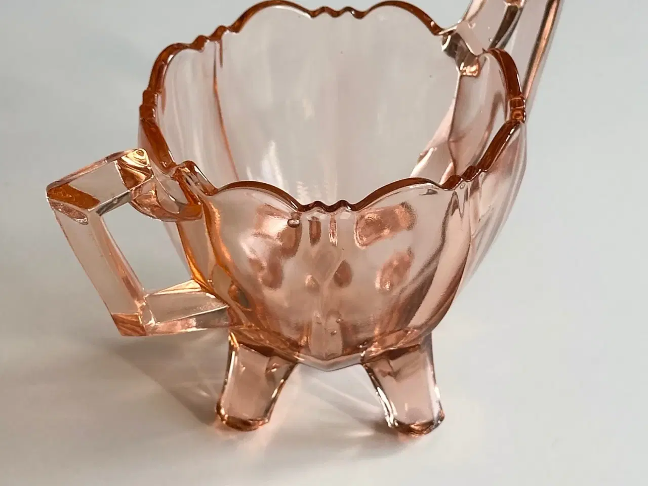 Billede 3 - Skål m hanke, rosa glas