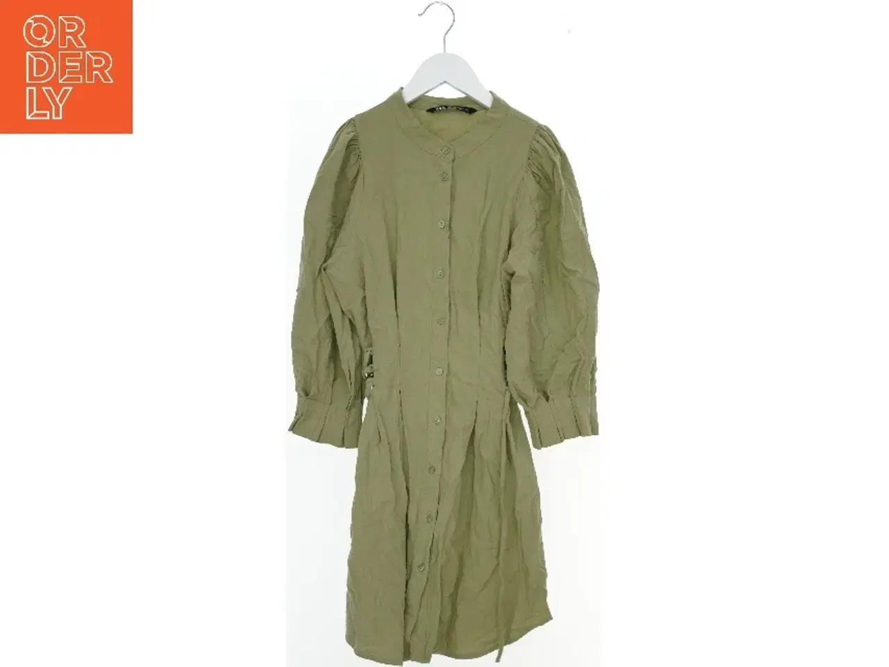 Billede 1 - Olivengrøn kjole med knapper fra Zara (str. XS)