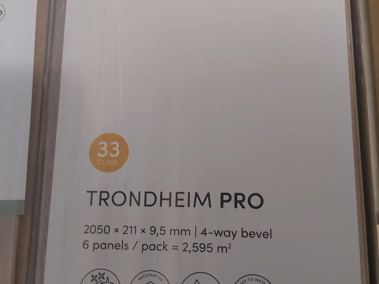 Billede 2 - 46,71 M2 Pergo Laminatgulv