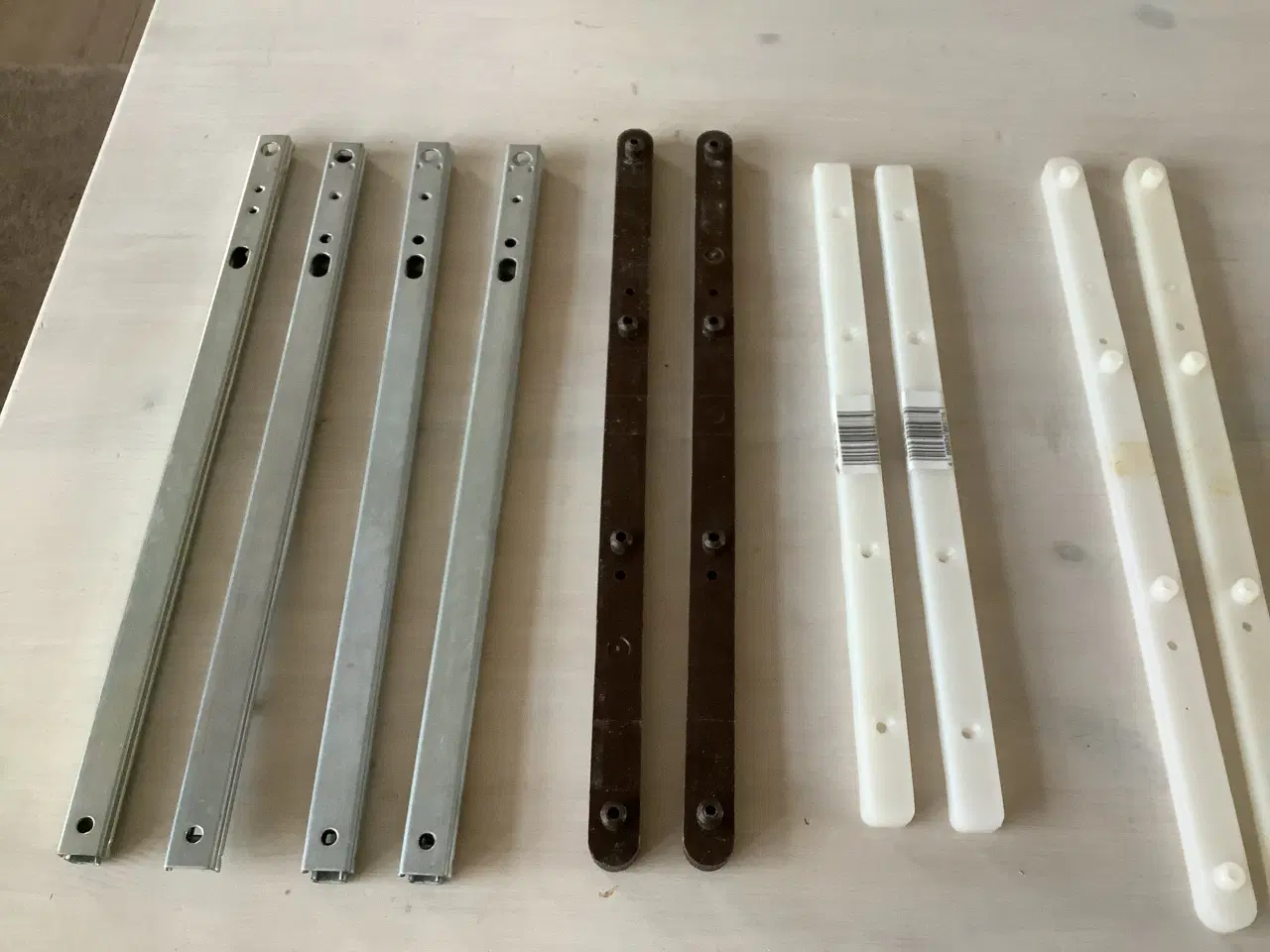 Billede 3 - Glide skinner til skuffer