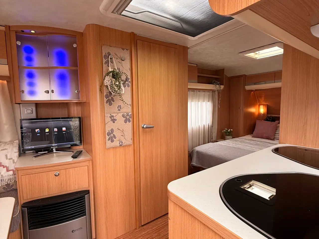 Billede 5 - 2011 Adria 563 PU / Isabella Fortelt