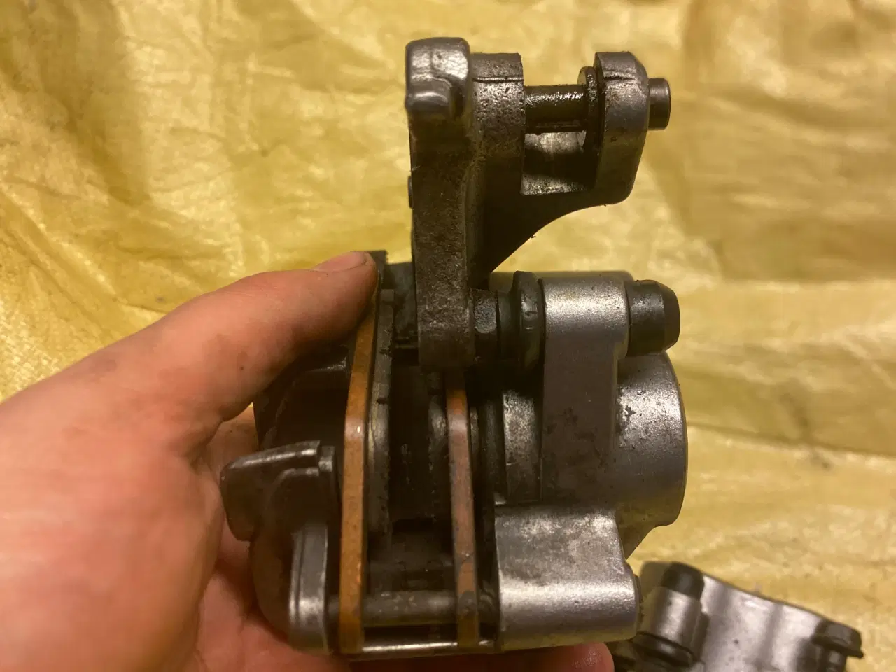 Billede 5 - bremsekalibre fra Honda ST 1100