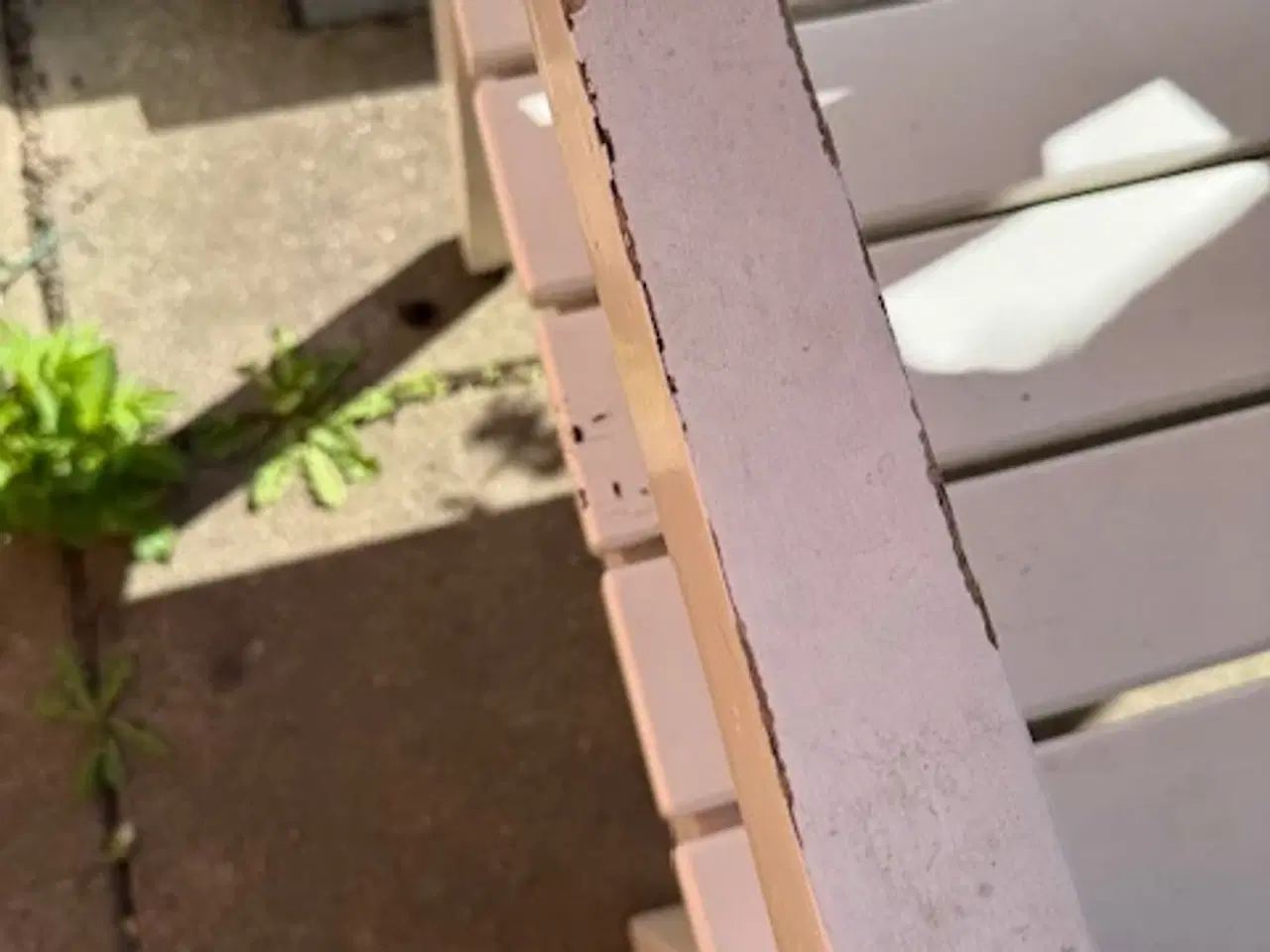 Billede 2 - Hvide Trip Trap Drachmann Havemøbler